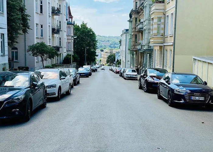 Apartment Comfycation *